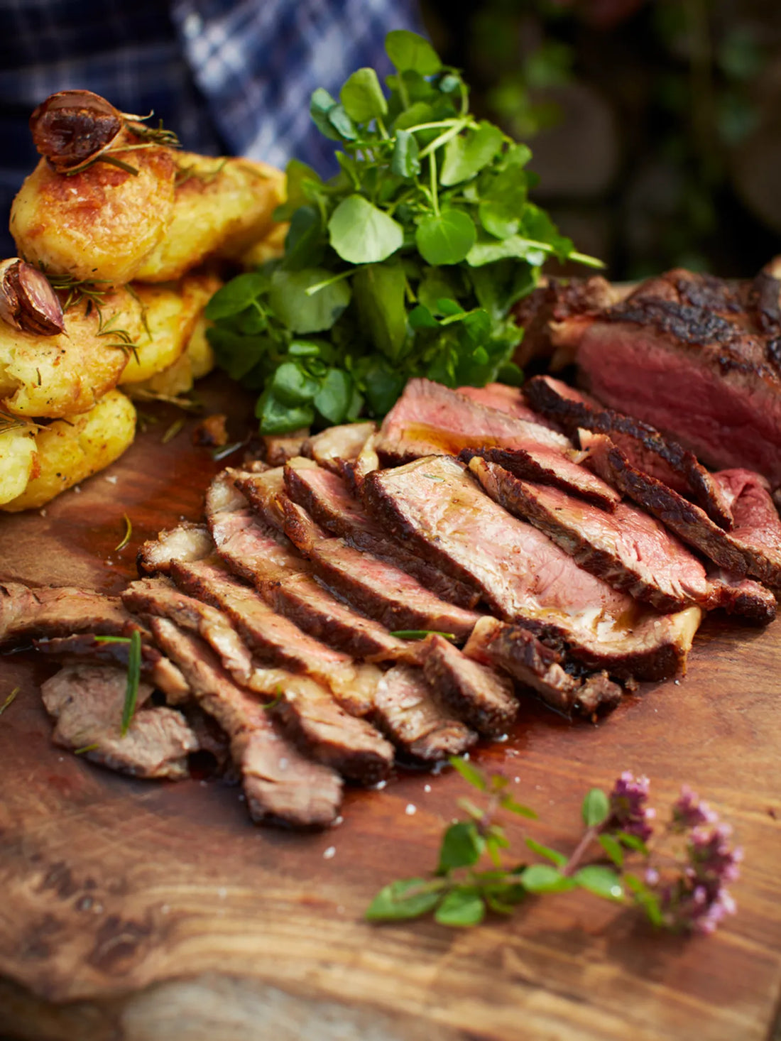 The ultimate steak & roasties
